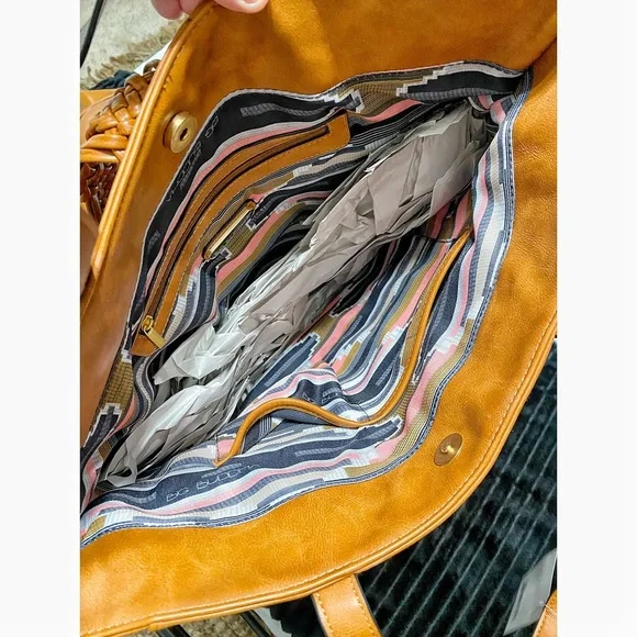 Big Buddha Tote Bag - Picture 4 of 6